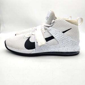 Nike Shoes Mens 18 Air Force Max 2 Basketball White Black AV6245-113 EUC